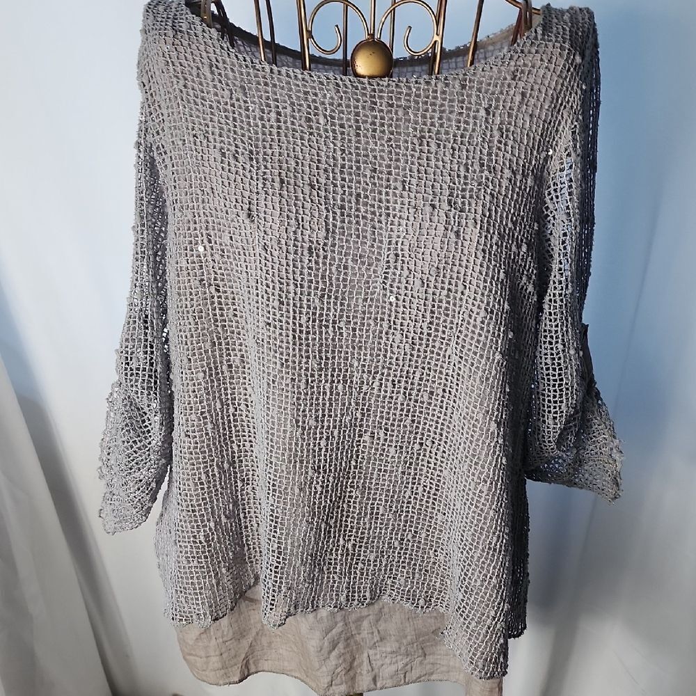 Vtg Crochet Mesh Tempo Paris Size M Silver Gray Sequin Shimmer Top